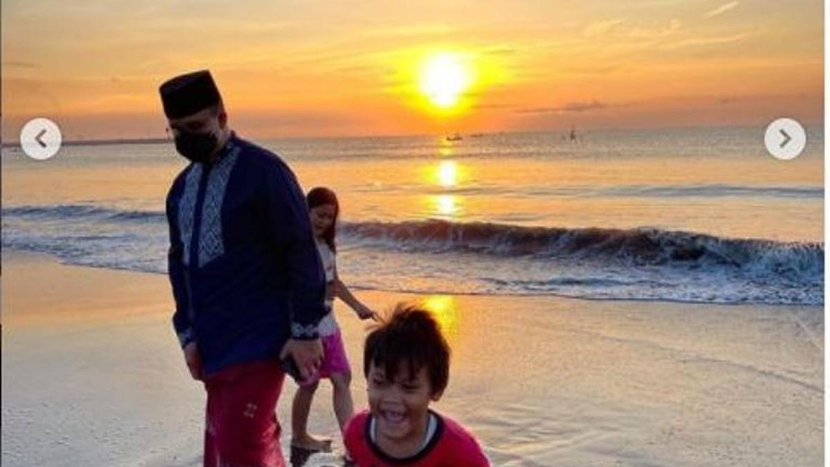 Teluk Penyu Beach: The Sunset Secret That Leaves You Speechless in Cilacap